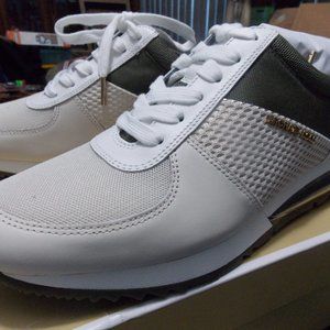Michael Kors Womens Dressy Athletic Shoes SZ 9, NEW in Original Box